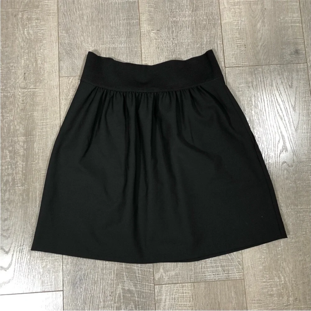 THEORY Women’s Black Skirt with Pockets Size P